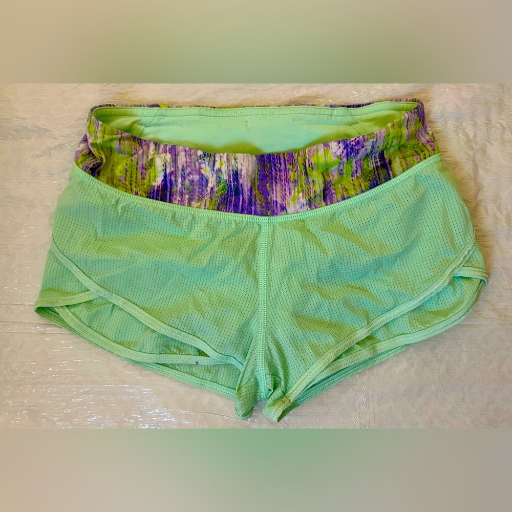 Ivivva by Lululemon girls size 8 shorts